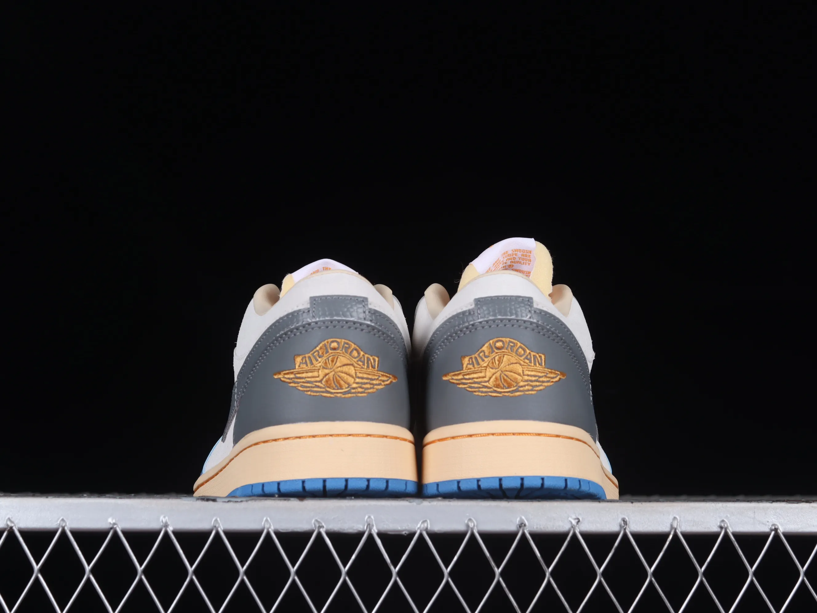 All categories Air Jordan Jordan series basketball shoes Air Jordan 1 Low G version pure original Air Jordan 1 Low "UNC Grey" AJ1 Joe 1 cement North Carolina blue low-top basketball shoes DZ5376-469